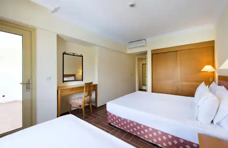 Kentia - 5