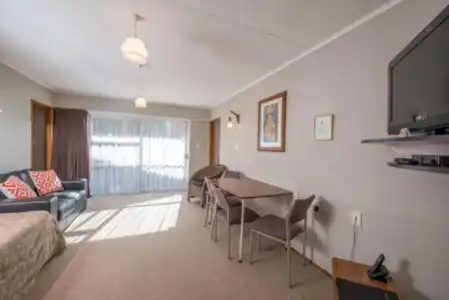Amber Court Motel - 25