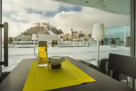 JUFA Salzburg - 6