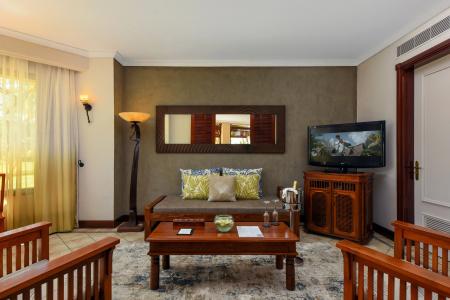 Paradis Beachcomber Golf Resort & Spa - 1