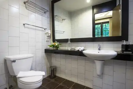Lokal Phuket "Former K-Hotel" - 7
