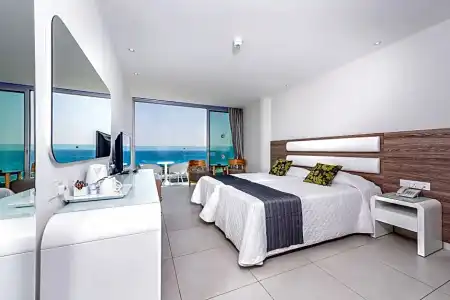 Tasia Maris Sands - 85