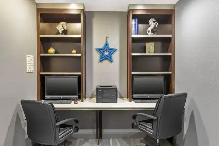 Quality Inn & Suites Plano East - Richardson - 2