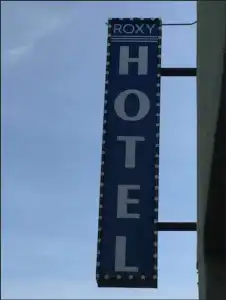 Hollywood Roxy - 16