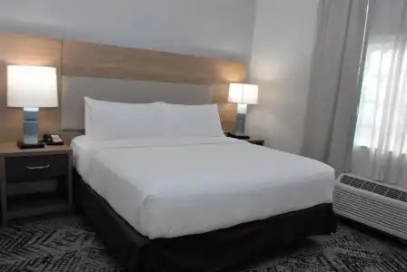 Candlewood Suites Tallahassee by IHG - 47
