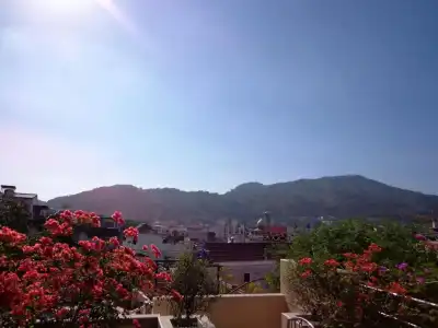 Swiss Villas Panoramic – Hillside Beach View - 18