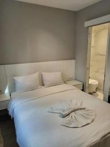 Sel Suite - 14