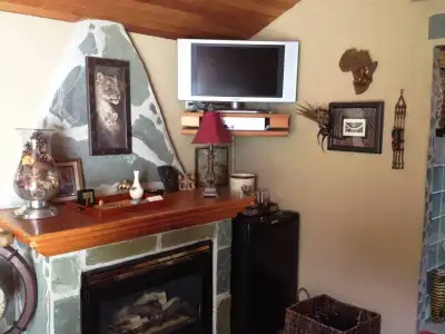 The Stone Hedge B&B - 14