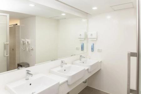 ALEXA Nimman - Hostel - 9