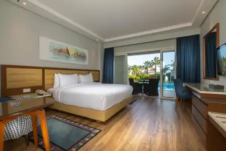 Grand Rotana Resort and Spa - 4