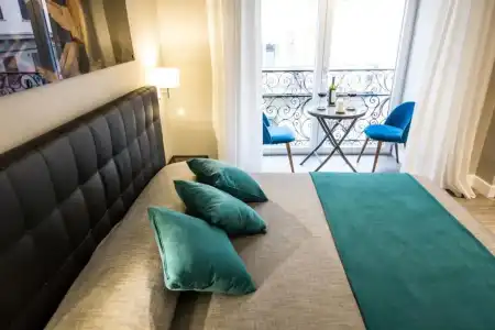 B&B Art House - 87