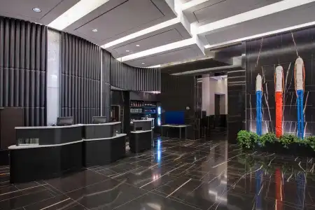 Courtyard by Marriott New York Manhattan / Central Park - 1
