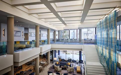 Ventura Beach Marriott - 3