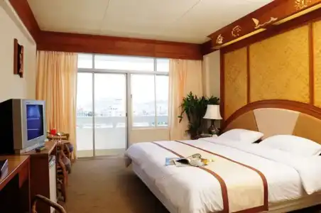 Golden Beach Pattaya - 36