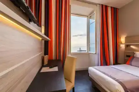 Le Saint Paul Hôtel - 79