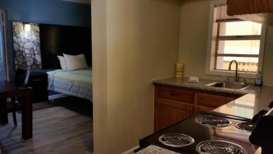 Driftwood Beach Motel - 216