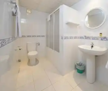 Hostal Mallorca - 17
