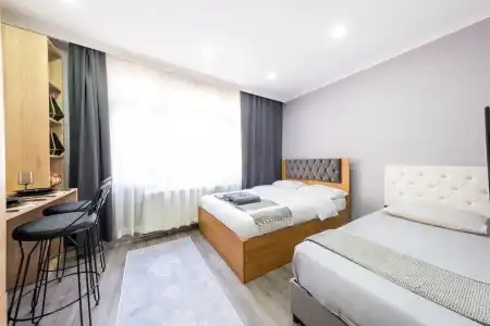 Kral Besiktas - 1