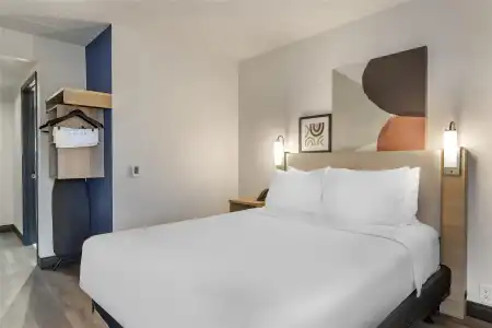 Spark by Hilton Atlanta Airport South College Park - 47