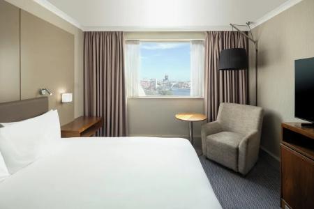 Crowne Plaza Glasgow by IHG - 101
