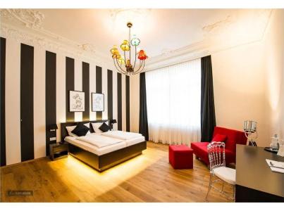 The Heidelberg Exzellenz - 10