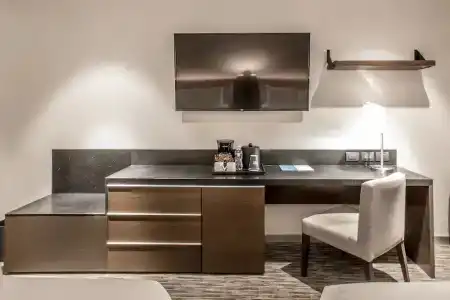 Four Points by Sheraton - 44