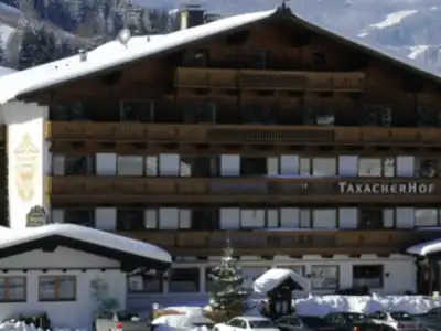 AlpenParks & Apartment Taxacher - 0