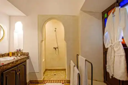 Riad Al Jana - 33