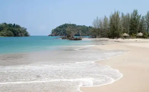 Andamania Beach Resort - 11