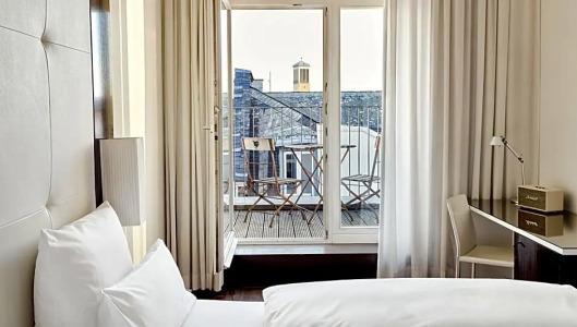 The Pure, a Member of Designs - 62