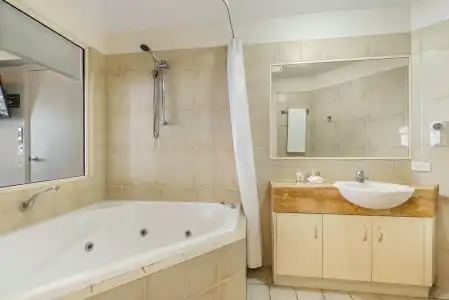 Raffles Mooloolaba - 84