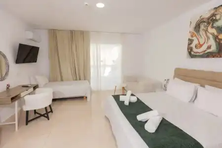 Bamboo Suites Adults Only - 68