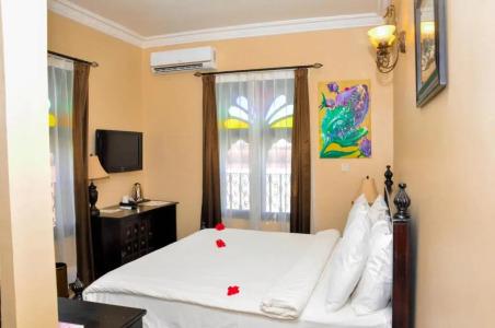 Golden Tulip Stone town Boutique - 100