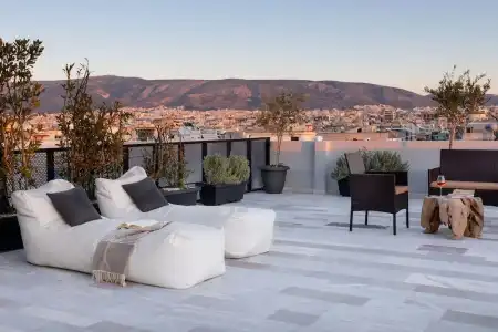 Thisean Modern Suites By Athens Stay - 24