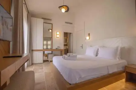 June Alaçatı (+15 Adult only) - 50