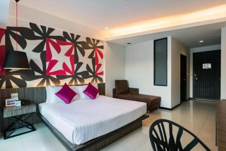 J Residence - 136