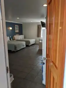 Crystal Sands Motel - 4