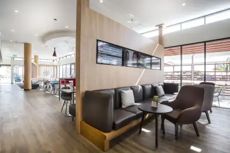 ibis Mackay - 28