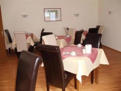 Zum Pfalzgrafen - 10