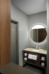 Courtyard Williamsburg Busch Gardens Area - 46