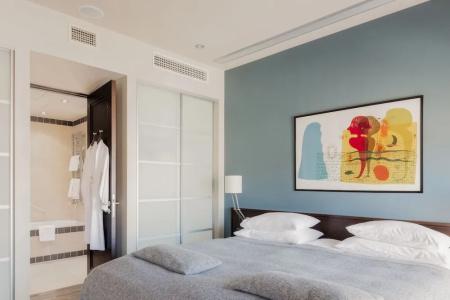 Bergs Suites - 75