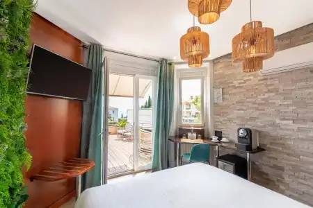 Best Western Plus La Rade - 95
