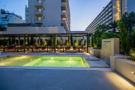 Divani Escape- Adults only - 15