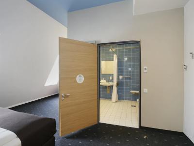 B&B Berlin-Charlottenburg - 3