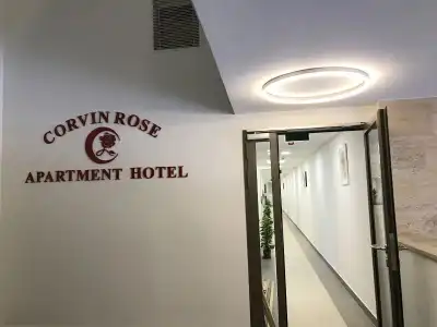 Corvin Rose Apartment - 9
