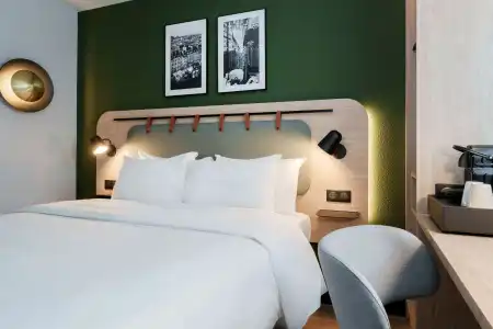 Campanile PRIME - Paris Ouest Boulogne - 47