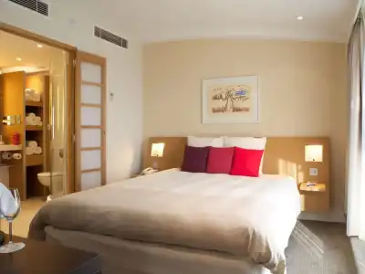Novotel Cardiff Centre - 59