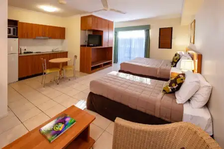 Cairns Queens Court - 109