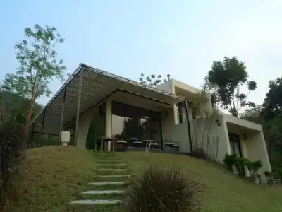Hi - Scene Resort - 132