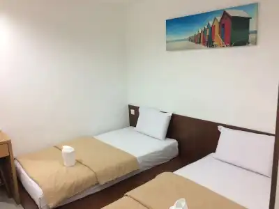 Api-Api Guest House - 24